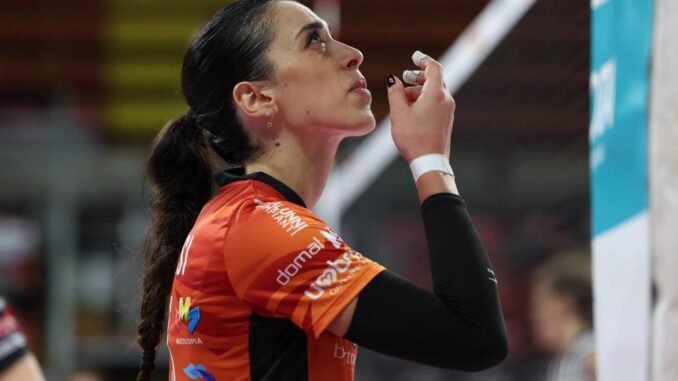 Imma Sirressi resta a Perugia: sarà ancora il capitano