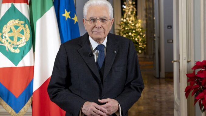 Caso Dino Settimi scoppia la bufera per insulti a Sergio Mattarella
