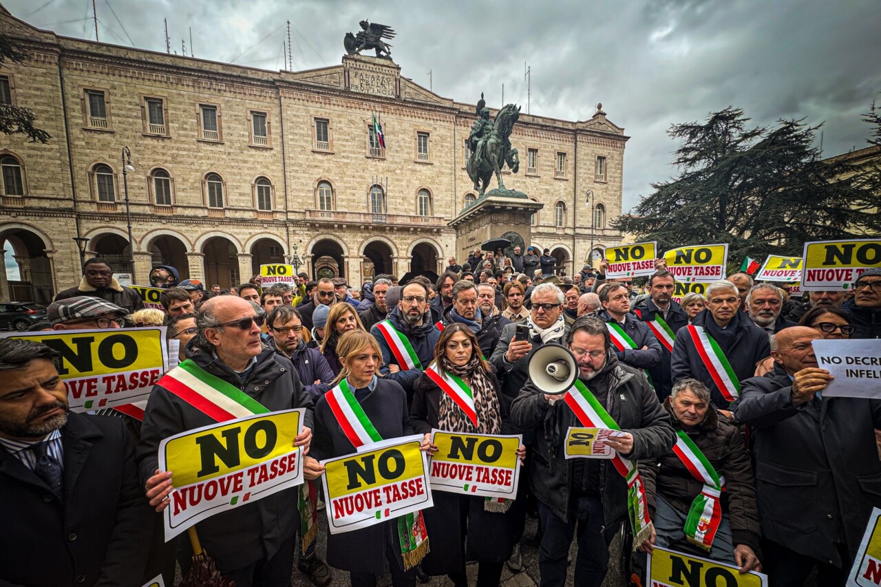Opposizioni a Bistocchi: "Serve imparzialità in Assemblea"