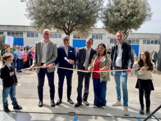 Novaplast inaugura il nuovo reparto produttivo da 700 mq, dopo incendio del 2024