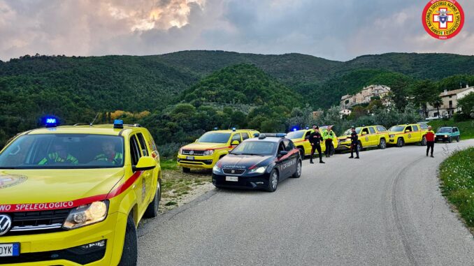 Soccorso Alpino Umbria, ricerche no-stop per dispersi nei boschi