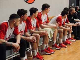 Scarpette rosse in dono dal main sponsor per Perugia Basket