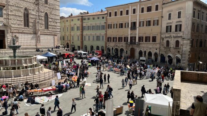 Successo per Diversamente Creativi nel centro di Perugia