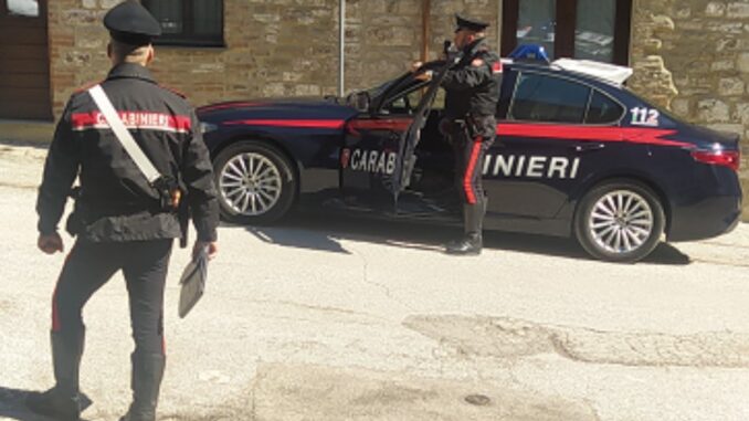 Cocaina nel centro storico a Gubbio, arrestato spacciatore albanese