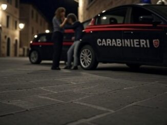 Molesta una ragazza e aggredisce i militari: arrestato