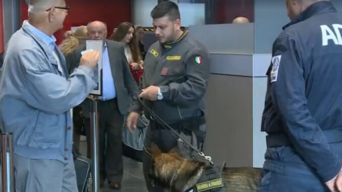 Scattano i controlli ADM e GDF all’aeroporto di Perugia