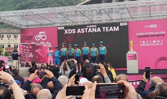 Giro d’Italia, Del Toro in rosa dopo la tappa di Gubbio-Siena