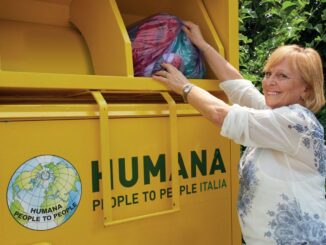 A Collestrada raccolti oltre 10.000 kg di abiti usati per Humana People to People Italia
