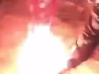 Calendimaggio, bufera dopo la vittoria: bruciata bandiera rivale [VIDEO]