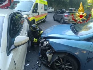 Scontro tra due auto sulla strada per Marmore