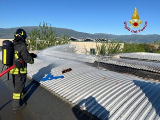 Ultraleggero precipita a Castel Ritaldi, pilota salva il passeggero