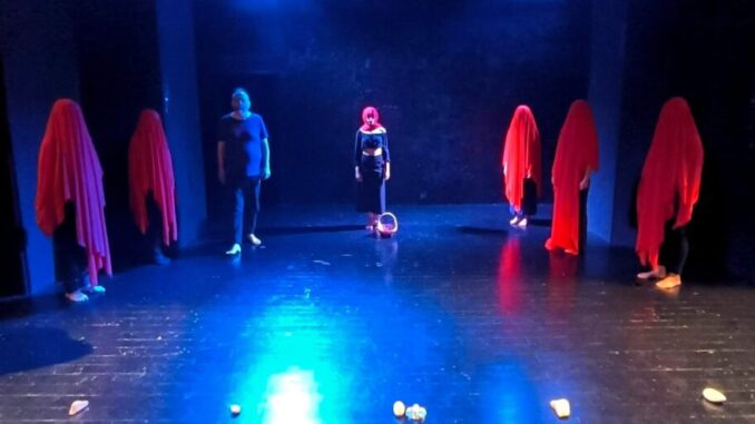 In compagnia dei lupi: laboratorio teatrale OPEN 40+