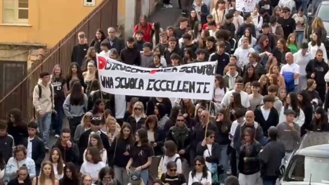 Liceo Alessi, la dirigente Paladino sospesa: lo annuncia lei