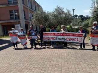 Sanità, presidio a Pantalla: “Regione ancora senza risposte”