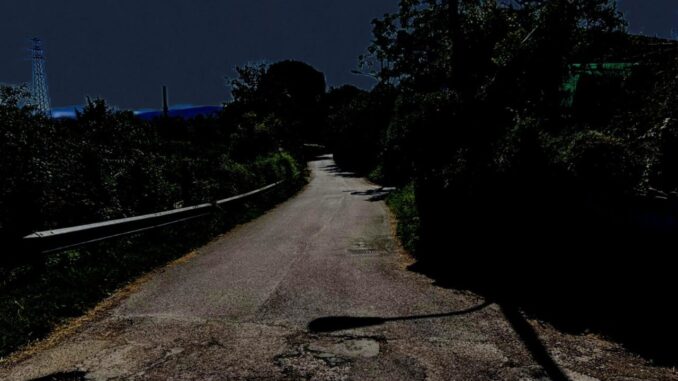 Rapina in villa a Terni, imprenditore minacciato nella notte