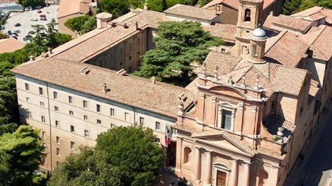 UE, controlli più severi sulla filiera alimentare animale