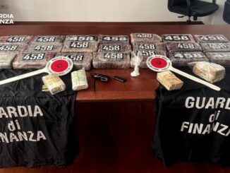 Blitz finanza, maxi sequestro di 25 chili di cocaina dal valore di 2 milioni, un arresto