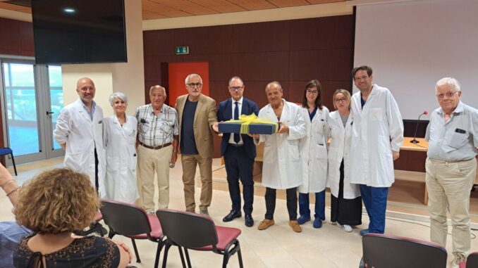 Strumenti laparoscopici donati all'ospedale di Pantalla