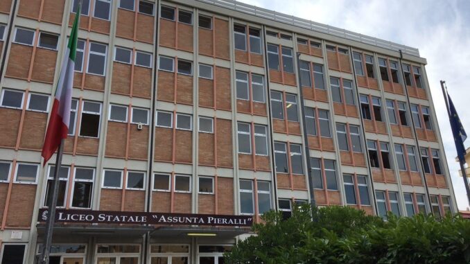 Docenti del “Pieralli” chiedono pace e giustizia per Gaza