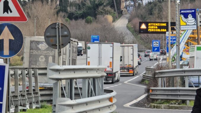 Infrastrutture, Azione Umbria sollecita il governo per il Nodo
