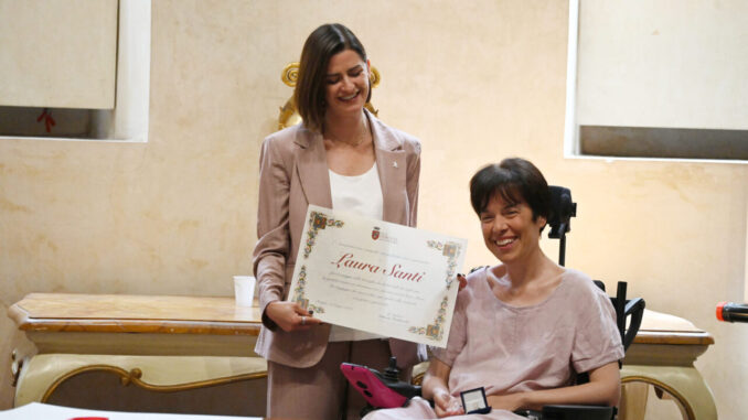 Baiocco d'Oro a Laura Santi: Riconoscimento per la Lotta Civile