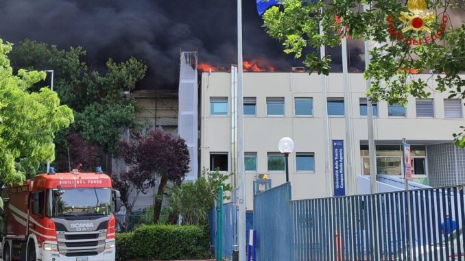 Incendio all’Università della Tuscia, ritrovato operaio disperso