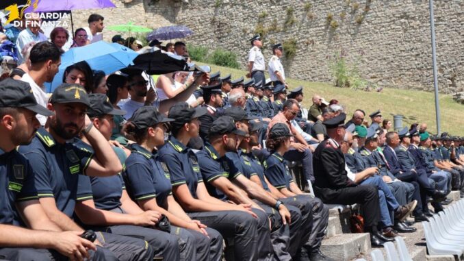 Guardia di Finanza: 24 nuovi istruttori cinofili antidroga diplomati