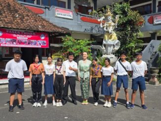 L’Eco-Bandiera della Pace arriva a Bali: Moira Lena Tassi porta il messaggio di unione