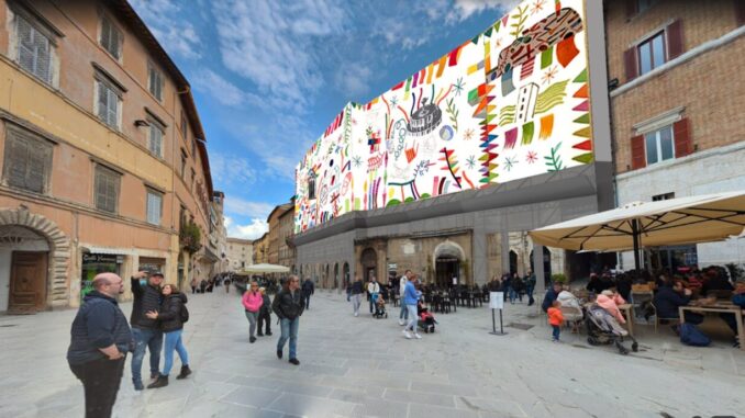 Palazzo Baldeschi al Corso Veste Arte di Paladino