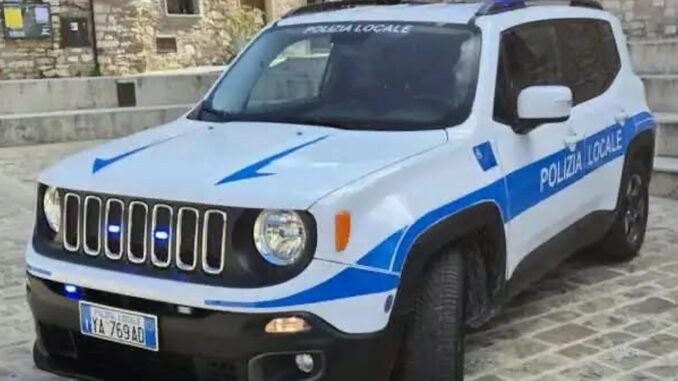 Controlli a Corciano: trovata con coltello, denunciata