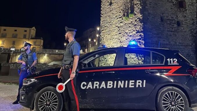 Controlli a tappeto, droga e guida pericolosa: un deferito