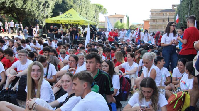 Card. Pizzaballa: giovani, semi di pace in Terra Santa