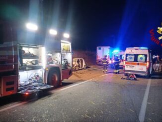 Grave scontro sulla SS219 a Gubbio: due feriti estratti