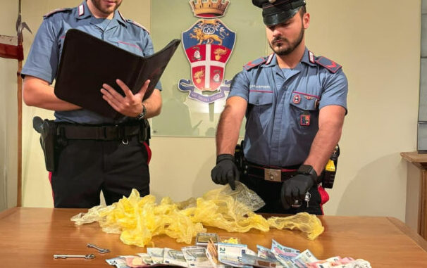 Cocaina pronta allo spaccio, fermato in auto un 35enne a Perugia