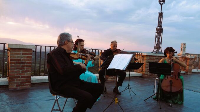 Perugia all’alba: il risveglio in musica con UmbriaEnsemble