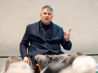 Aggressione a bambina di 11 anni, indagini con le telecamere