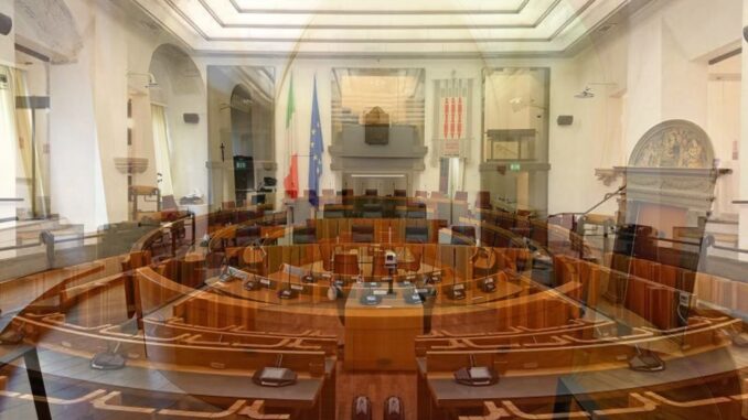 Politica in ferie, città in stallo tra degrado e disillusione