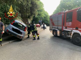 Incidente vicino galleria Kennedy, ferito estratto dai Vigili del Fuoco