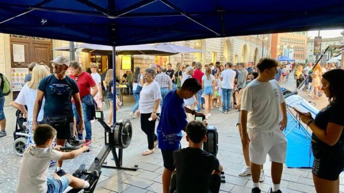 Successo del canottaggio alla notte bianca dello sport