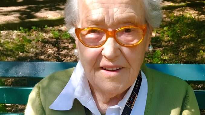 Enrica Pietrangeli festeggia 100 anni di vita e amore