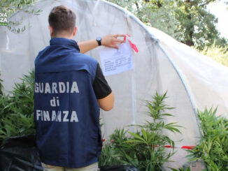 Maxisequestro di droga in Umbria: 100 kg di cocaina