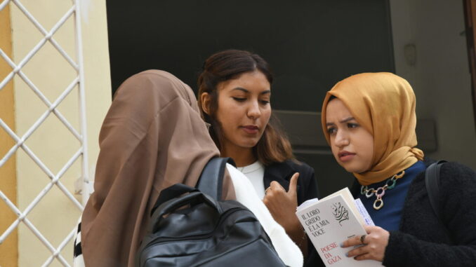 Voci e canti al campus Unistrapg in sostegno di Gaza
