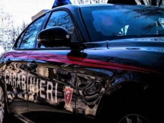 Carabinieri arrestano truffatore 21enne a Perugia su 77enne