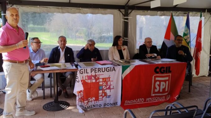 Nuova sede Spi Cgil a Torgiano, presidio per i pensionati