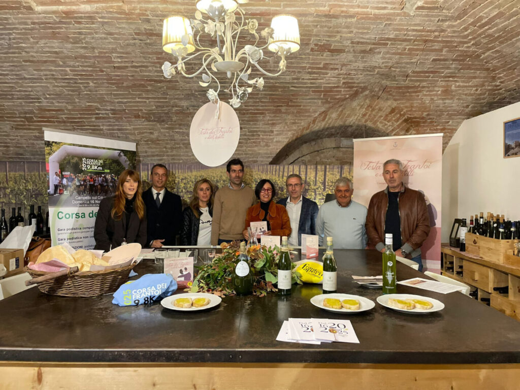 Campello sul Clitunno torna alla ribalta domenica 26 ottobre e domenica 16 novembre 2025 con la “Festa dei Frantoi e dei Castelli”