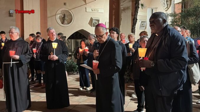 Perugia, veglia e assemblee: la pace marcia verso Assisi