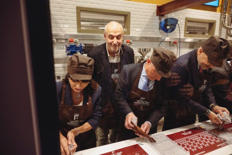 Perugia Civica difende Eurochocolate e la Città del Cioccolato