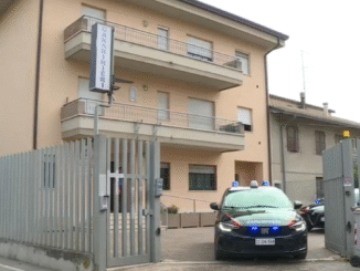 Truffa a un anziano, tre giovani donne denunciate dai CC