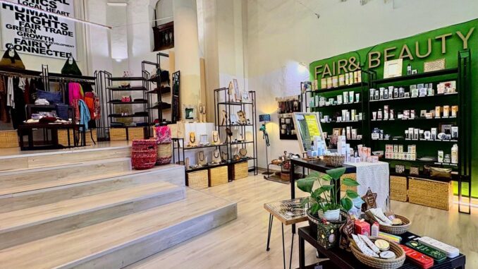 Riapre la storica bottega equo solidale di Perugia