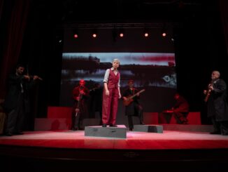 Ottavia Piccolo e Massini raccontano dignità e resistenza